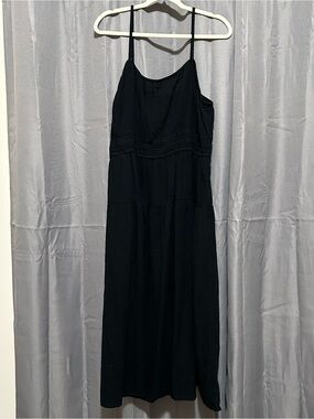 Old Navy Black Midi Spaghetti-Strap Dress